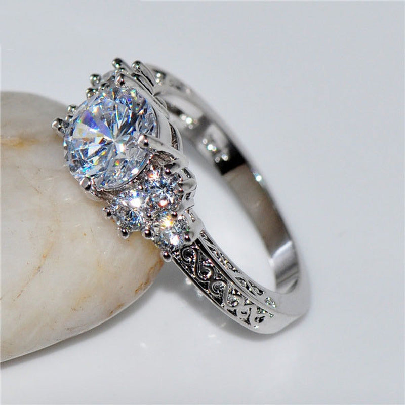 Exquisite Silver Engagement Ring – Sparkling White Zircon for Bridal, Anniversary or Daily Elegance