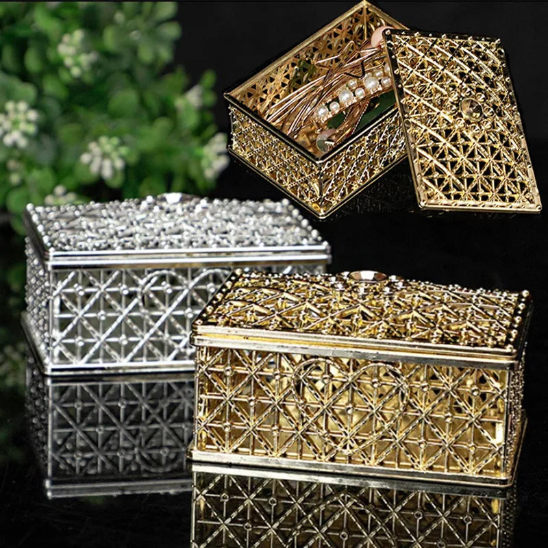 2-Piece Mini Treasure Jewelry Boxes – Silver Hollow Flower Cases for Rings, Earrings & Necklaces
