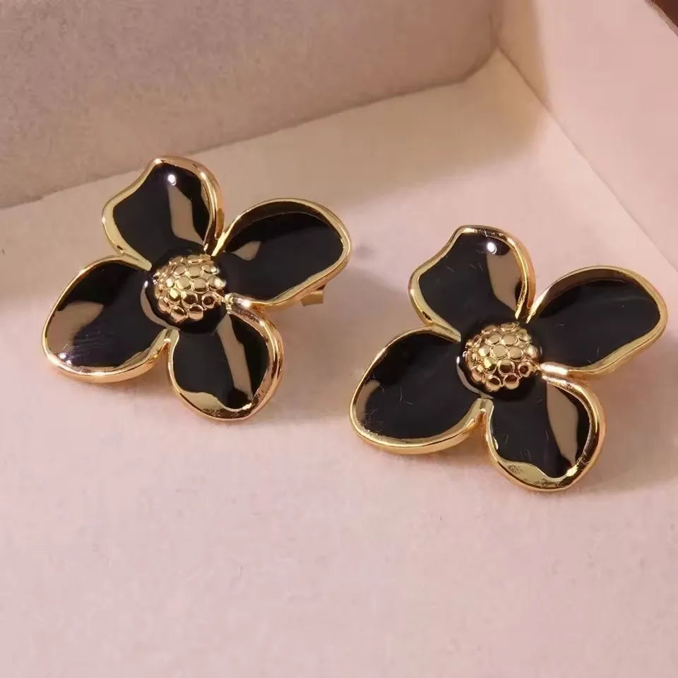 Cazador 2-Piece Flower Stud Earrings – 2025 Stainless Steel Trend for Parties, Weddings & Gifts