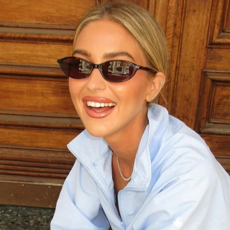 Retro Oval Sunglasses – High-End Small Frame Style for Casual & Street Looks