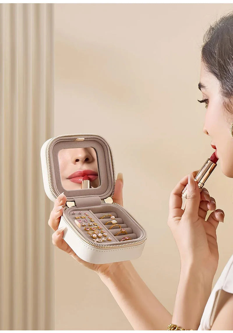 Mini Travel Jewelry Case with Mirror – Compact Organizer for Rings, Earrings & Necklaces