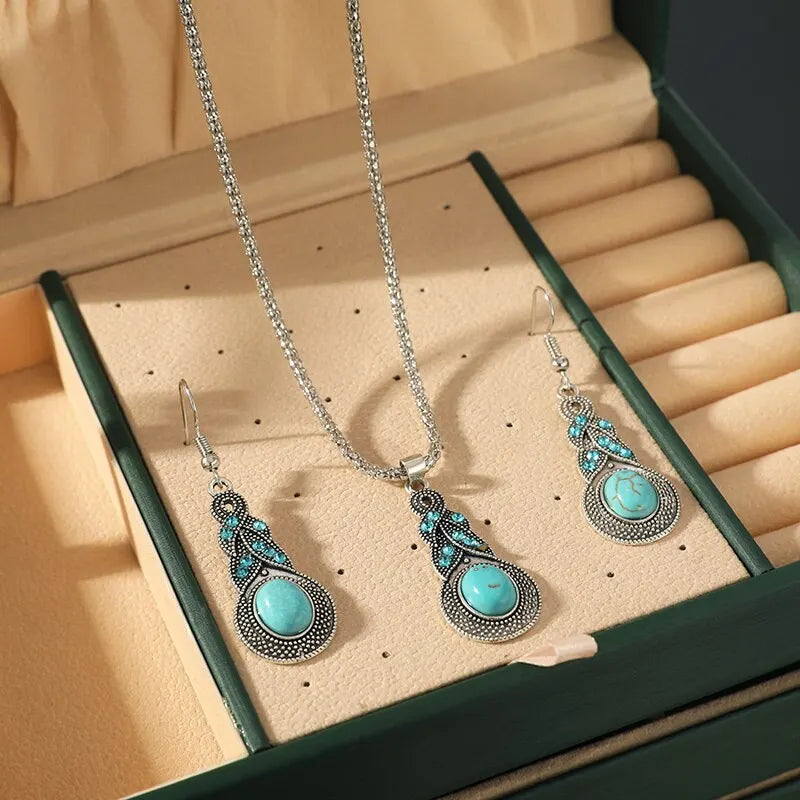 3-Piece Vintage Turquoise Jewelry Set – Blue Crystal Pendant Necklace & Matching Earrings for Men and Women