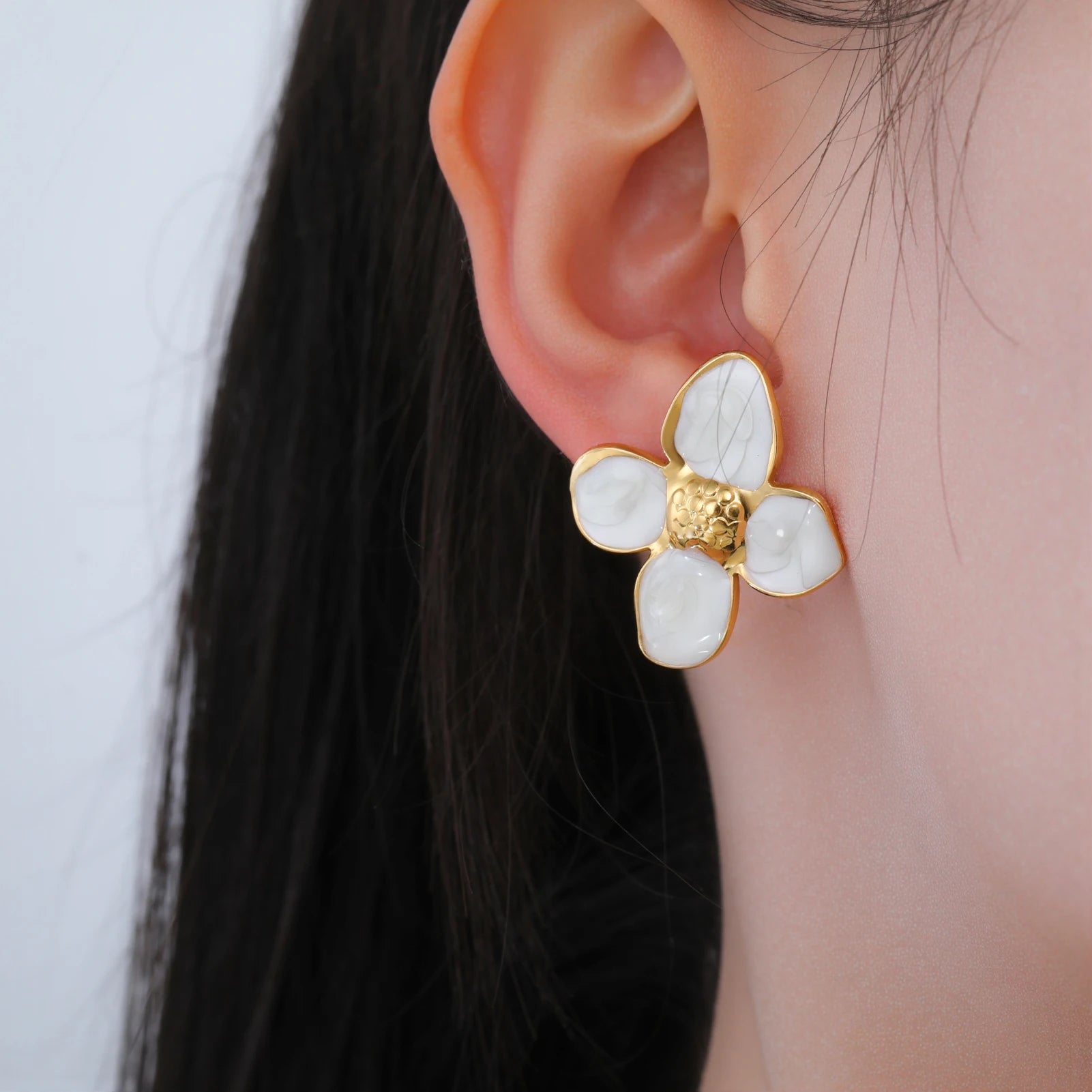 Cazador 2-Piece Flower Stud Earrings – 2025 Stainless Steel Trend for Parties, Weddings & Gifts