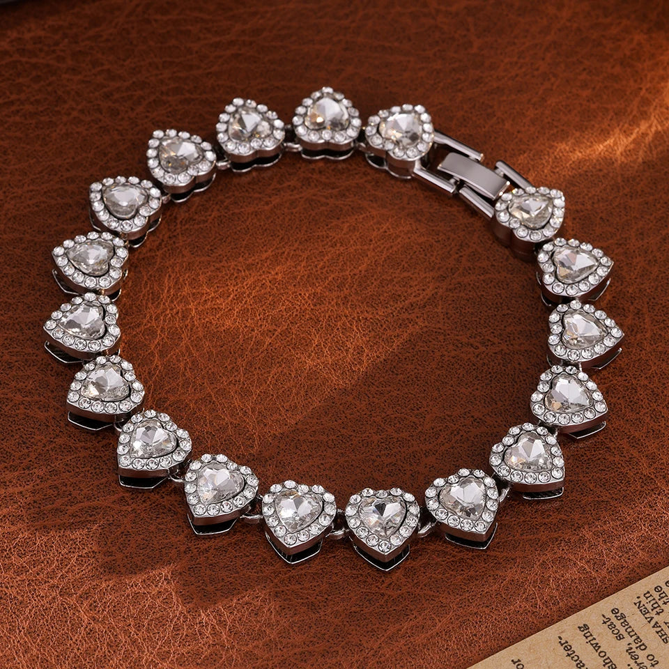 Luxurious Heart Diamond Necklace – Exquisite Stainless Steel Piece for Daily Fashion Matching