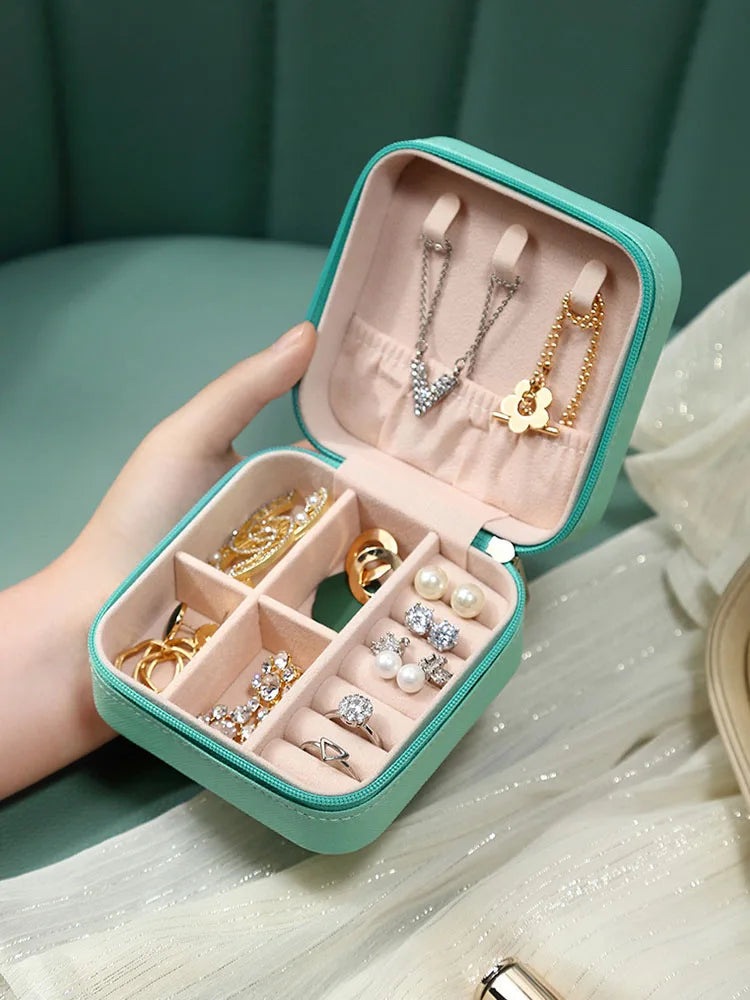 Macaron Travel Jewelry Box – Cute Portable Case for Rings, Earrings & Necklaces