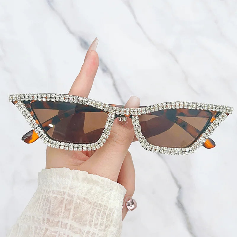 Diamond-Accent Cat Eye Sunglasses – Trendy Hip-Hop Style for Women
