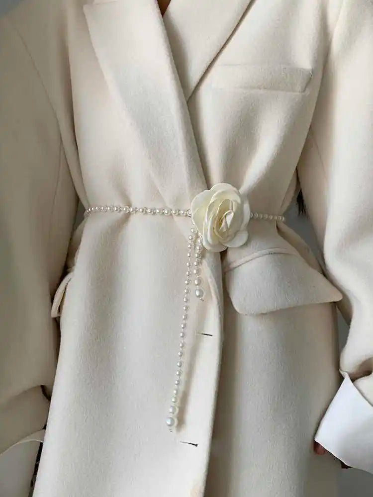 Pearl Camellia Waist Belt – Elegant Decorative Belt for Dresses, Coats & Jackets