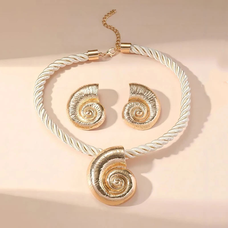 3-Piece Starfish Jewelry Set – Ocean Style Necklace & Statement Earrings for Parties