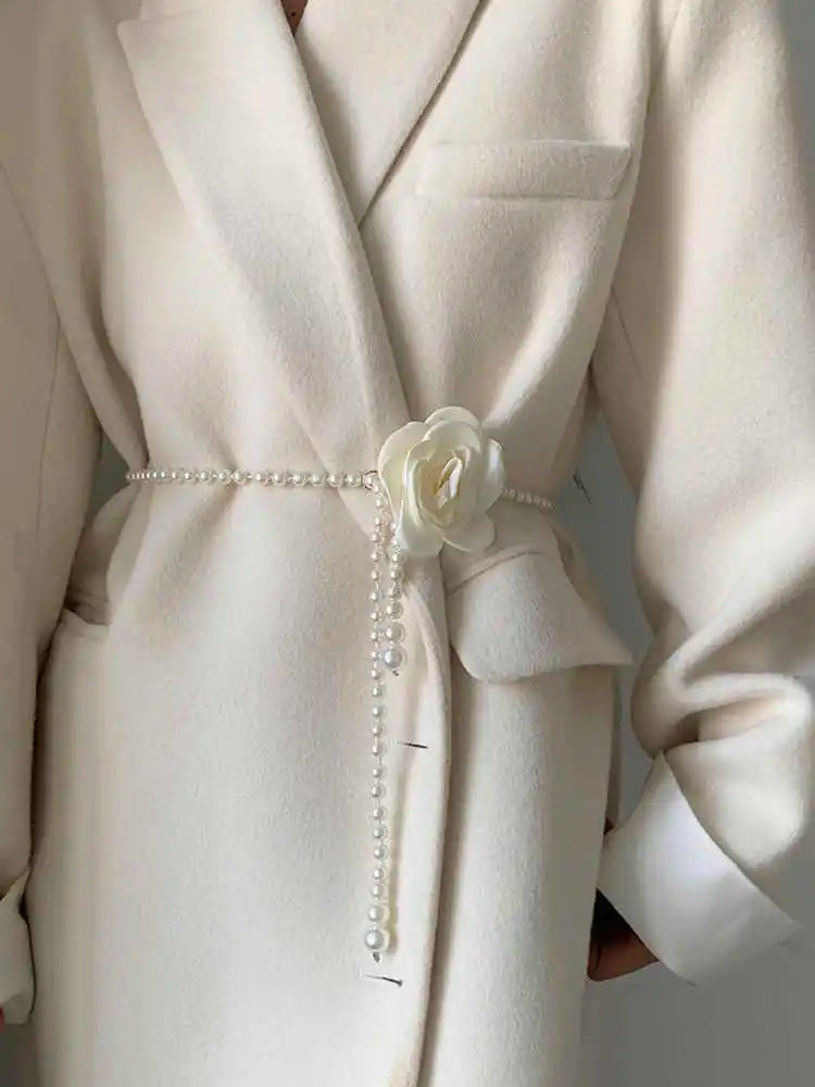Pearl Camellia Waist Belt – Elegant Decorative Belt for Dresses, Coats & Jackets