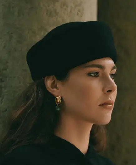 Vintage Wool Felt Beret – Elegant Hard-Top Pillbox Fedora for Weddings & Cocktail Parties