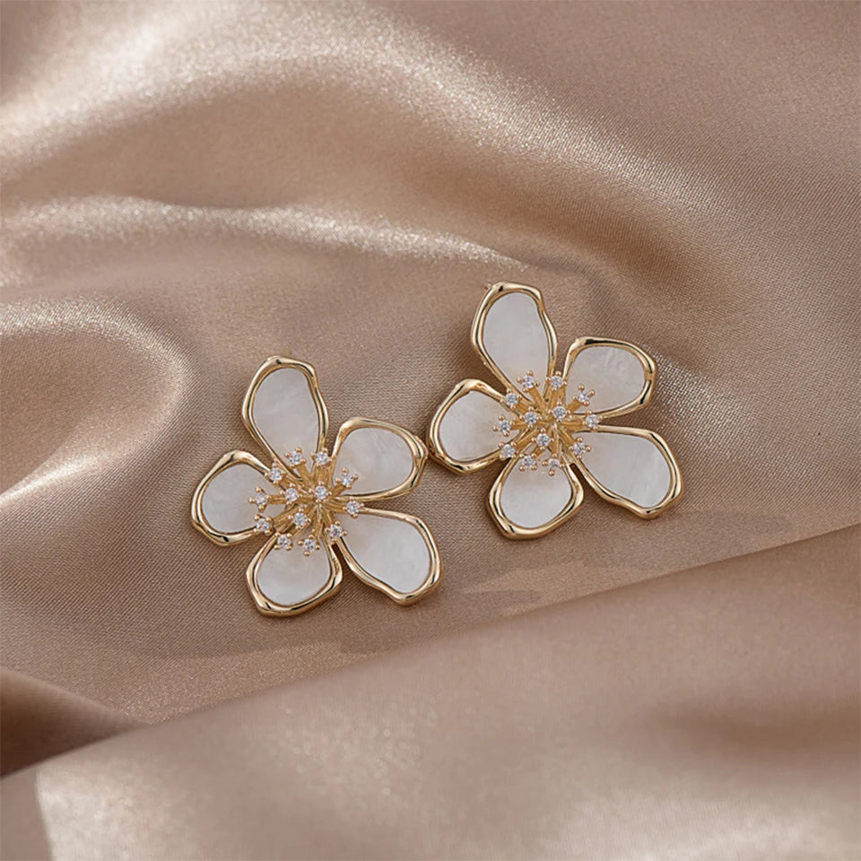 ZAKOL Crystal Flower Earrings – Sweet Korean-Style Gold Sparkle for Women & Girls