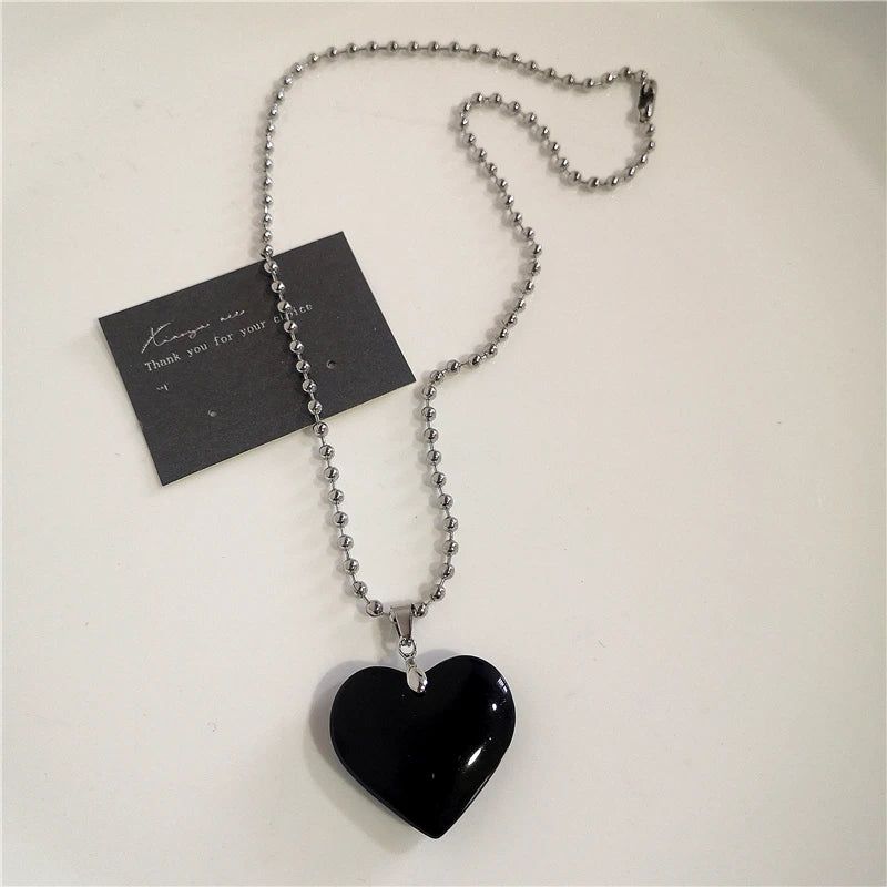 Black Heart Cross Pendant Necklace – Punk Rock Y2K Chain for Men & Women