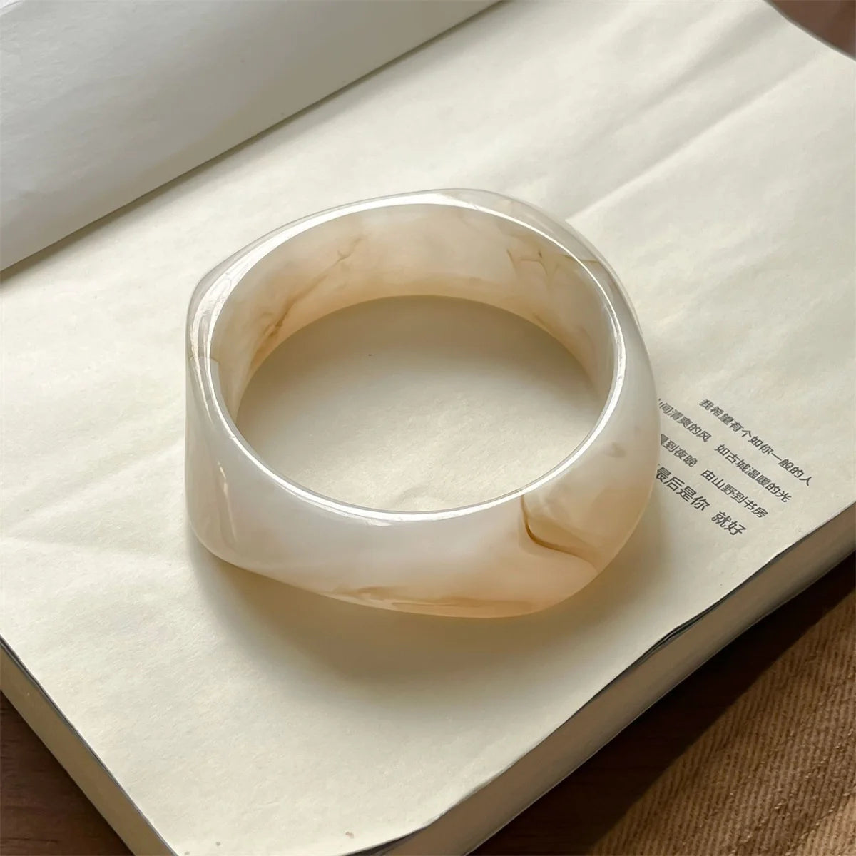 Chunky Translucent Acrylic Bangle – Bold Retro Polygon Design for Women