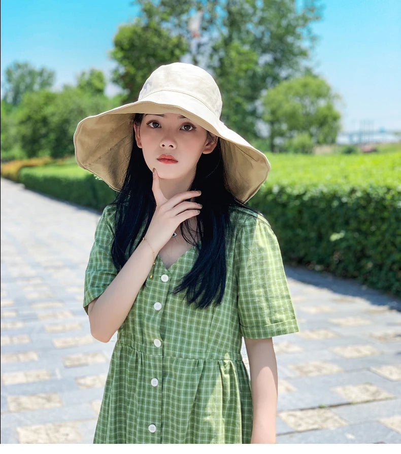 Wide Brim UPF 50+ Sun Hat – Double-Sided Anti-UV Beach & Hiking Cap for Women