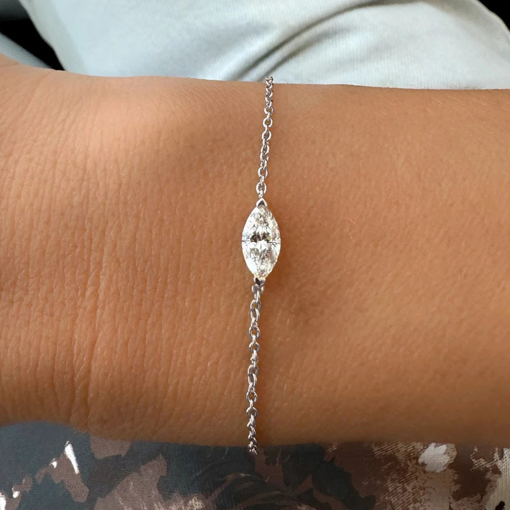 Solitaire Moissanite Bracelet – Pear, Marquise or Heart Cut in 18K-Plated S925 Silver with Certificate