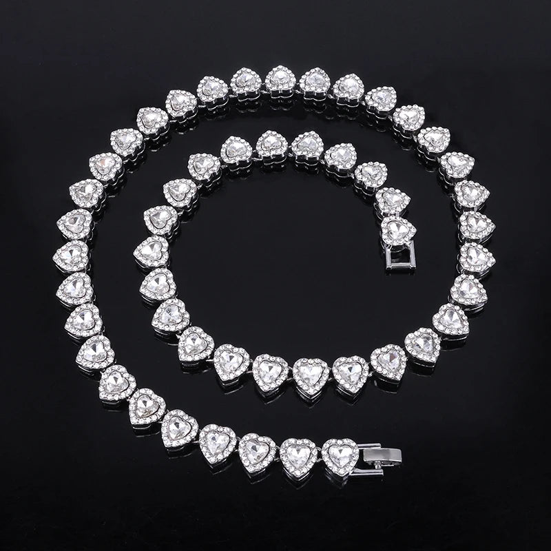 Luxurious Heart Diamond Necklace – Exquisite Stainless Steel Piece for Daily Fashion Matching
