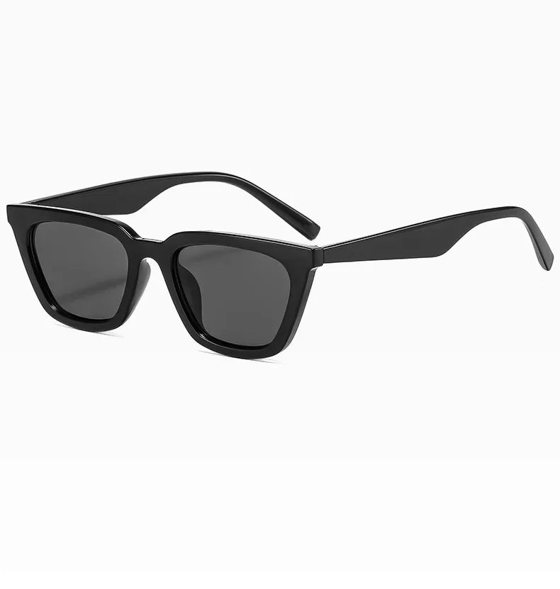 Classic Black Cat Eye Sunglasses – Elegant Small Frame UV400 Designer Style