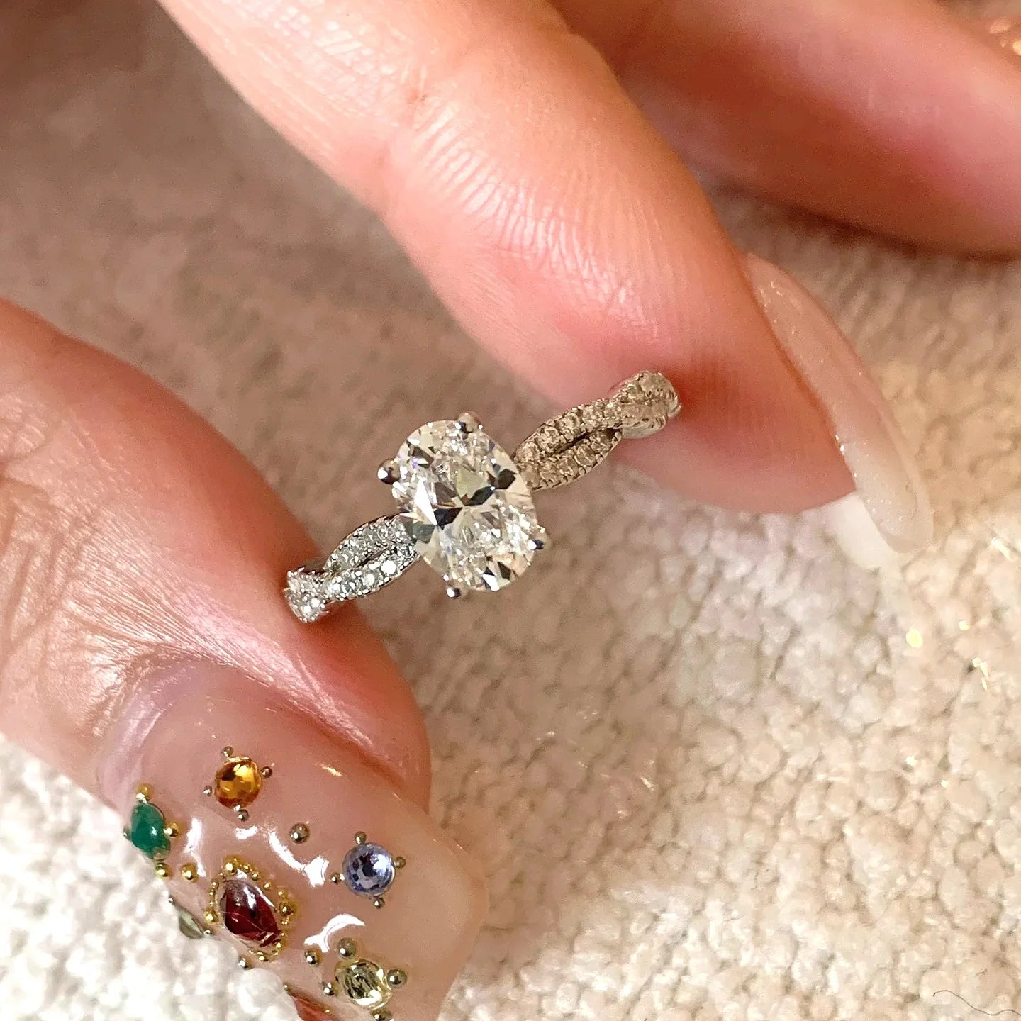 TEN CARATS 1 ct Moissanite Ring – Elegant Round-Cut Sparkle in 925 Sterling Silver for Engagements