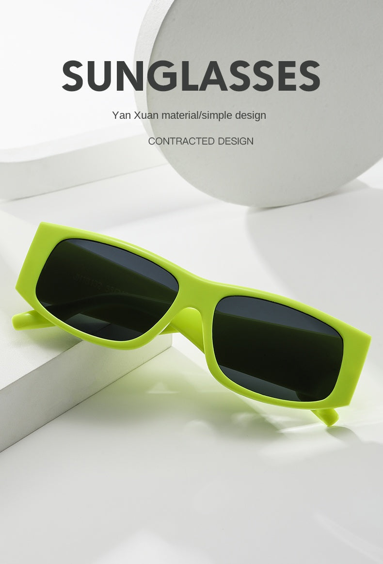 Retro Square Sunglasses – Trendy Small Frame Unisex Design for Travel & Outdoors