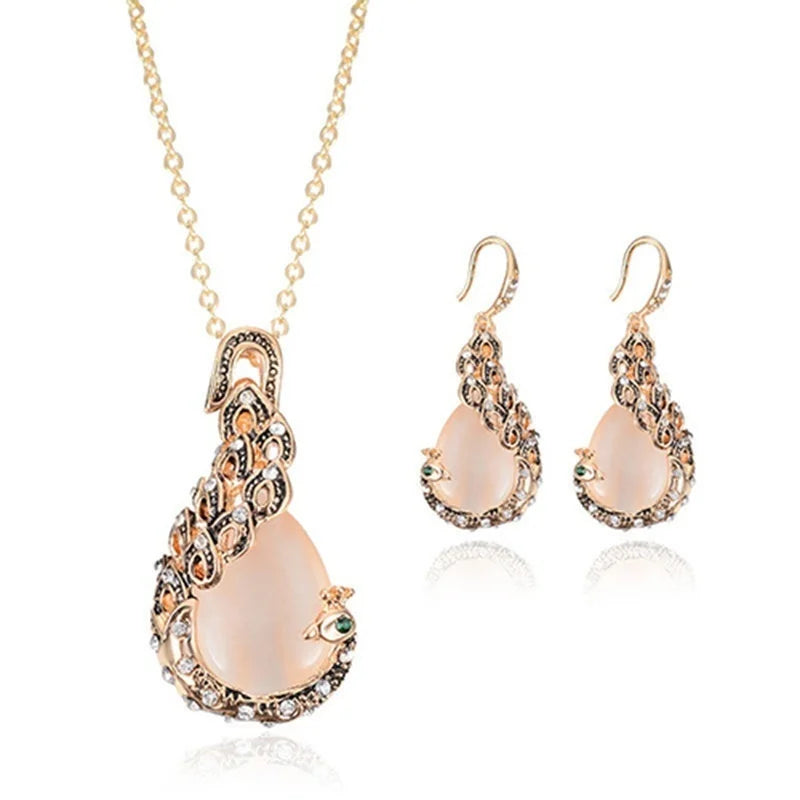 3-Piece Waterdrop Rhinestone Jewelry Set – Elegant Pendant Necklace & Hook Earrings
