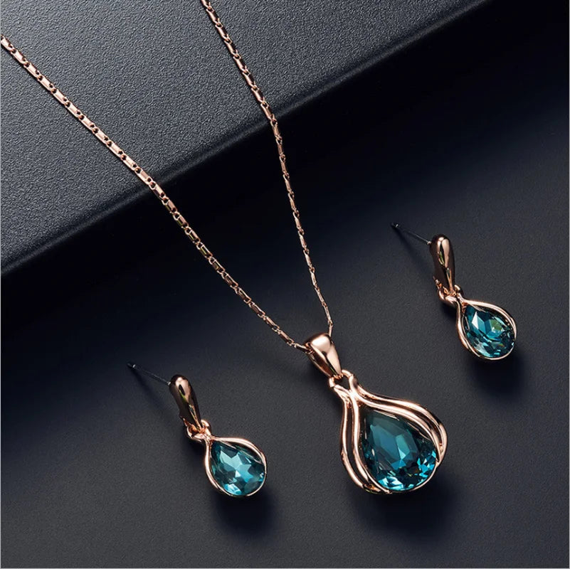 3-Piece Waterdrop Rhinestone Jewelry Set – Elegant Pendant Necklace & Hook Earrings