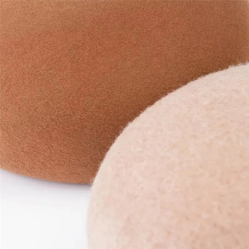 Vintage Wool Felt Beret – Elegant Hard-Top Pillbox Fedora for Weddings & Cocktail Parties