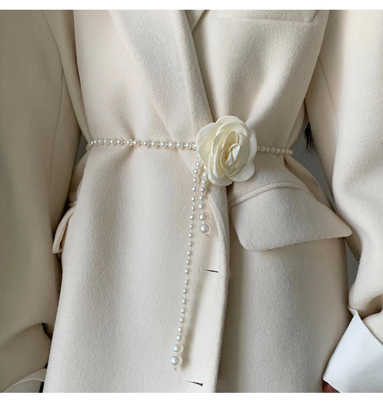 Pearl Camellia Waist Belt – Elegant Decorative Belt for Dresses, Coats & Jackets