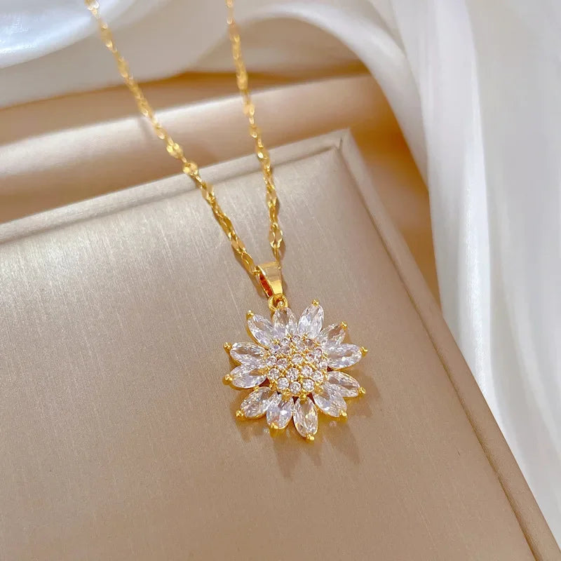 316L Stainless Steel Zircon Flower Necklace – Trendy Luxury Clavicle Pendant for Women & Girls