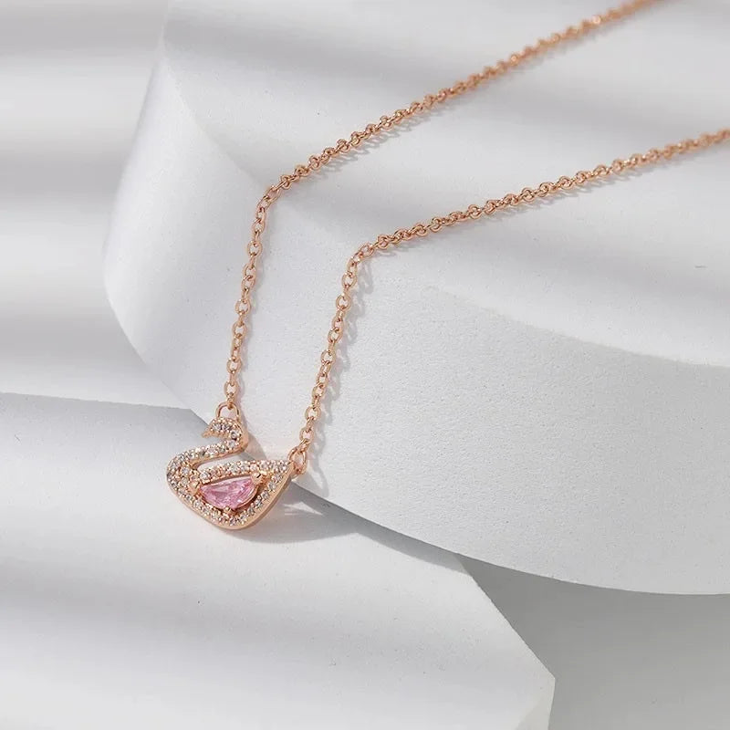 Copper Swan Necklace – Non-Fading Elegant Clavicle Chain for Women, Perfect Valentine’s Gift