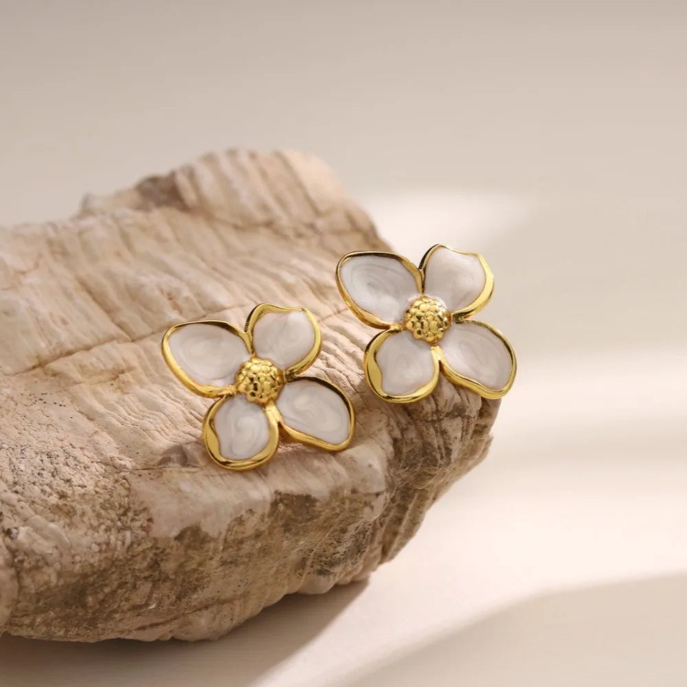 Cazador 2-Piece Flower Stud Earrings – 2025 Stainless Steel Trend for Parties, Weddings & Gifts