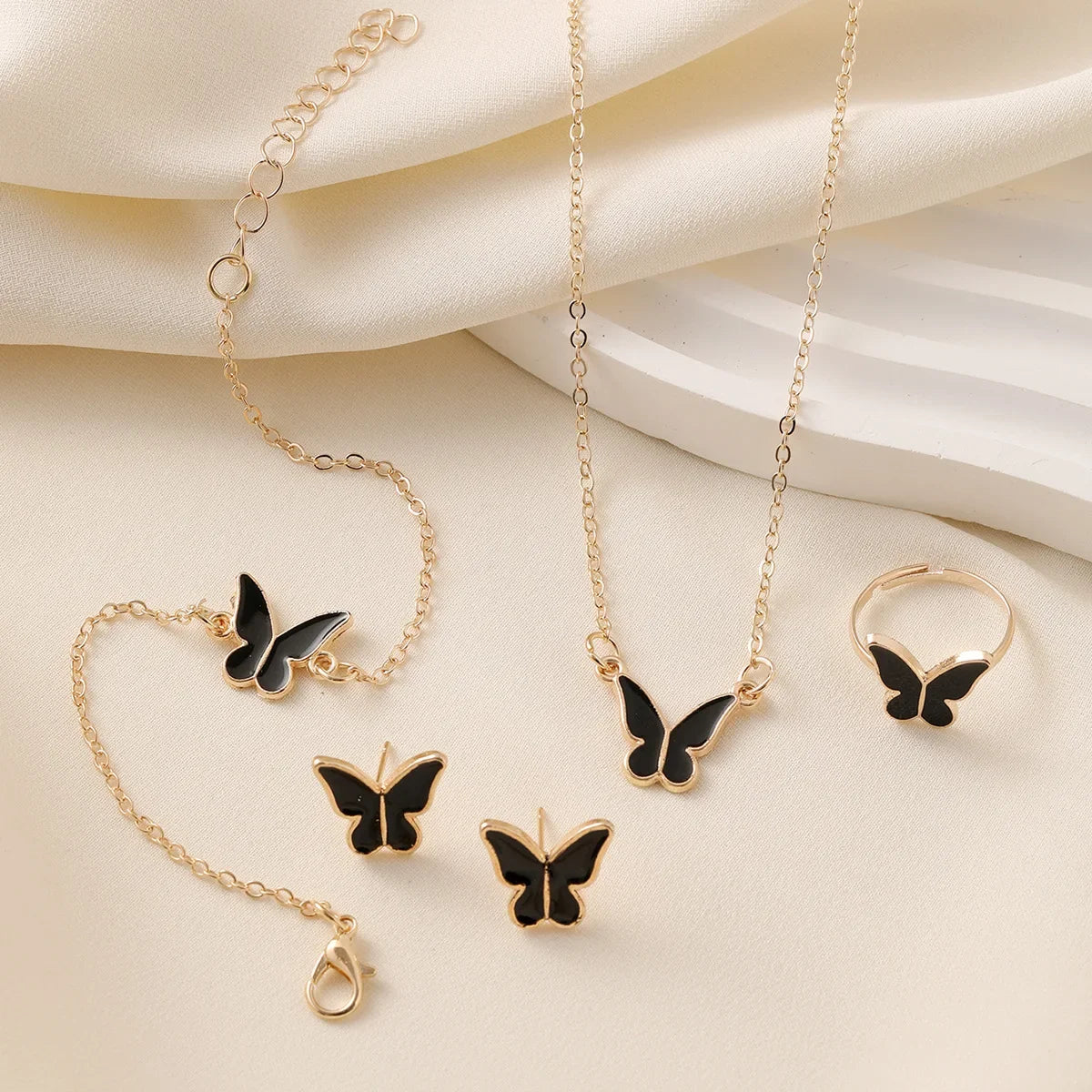 4-Piece Butterfly Jewelry Set – Imitation Pearl Necklace & Earrings for Women and Girls