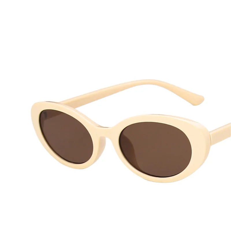 Oval Retro Sunglasses – Small Frame Unisex Design for a Stylish Look
