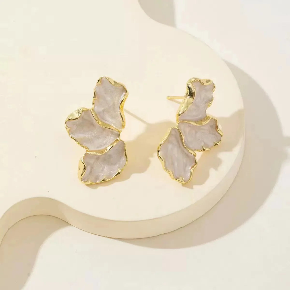 Irregular Cream Flower Earrings – High-Quality Gold Plated Statement Design for Women