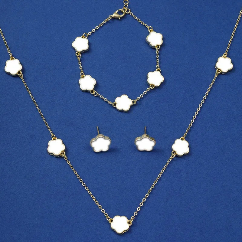 Vintage Gold Geometry Jewelry Set – Simple Circle Necklace & Earrings for Daily Wear and Parties