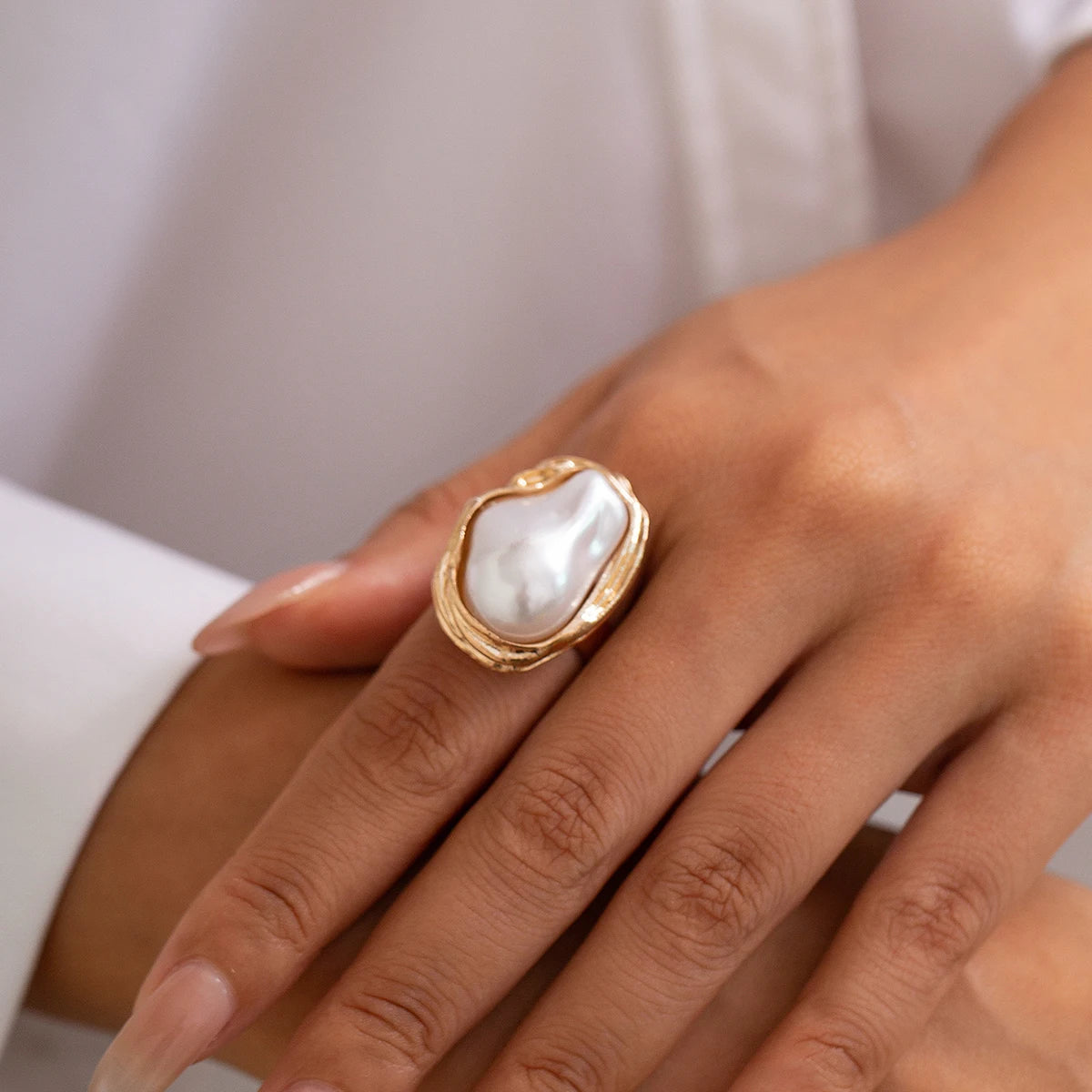 Lacteo Punk Baroque Pearl Ring – Adjustable Alloy Open Design for Weddings & Banquets