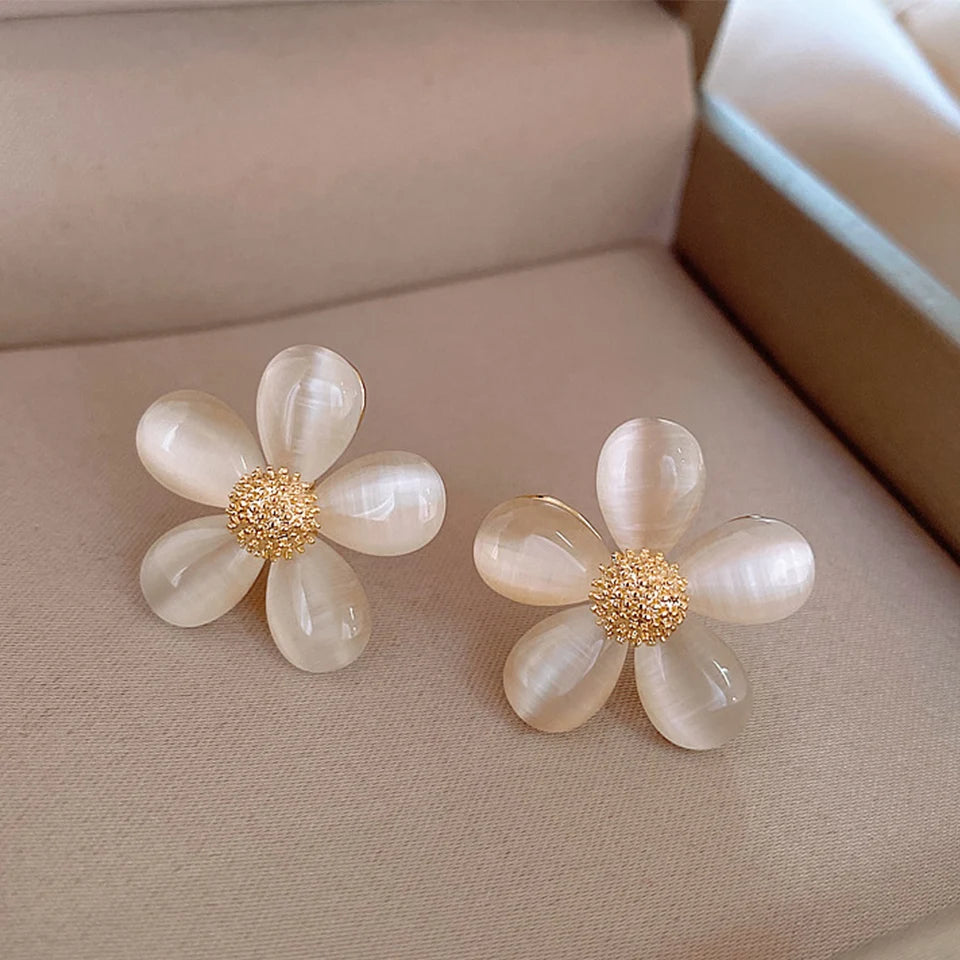 ZAKOL Crystal Flower Earrings – Sweet Korean-Style Gold Sparkle for Women & Girls