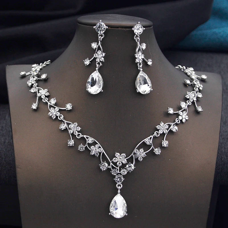 Rhinestone Water Drop Bridal Set – Sparkling Choker Necklace & Earrings for Brides
