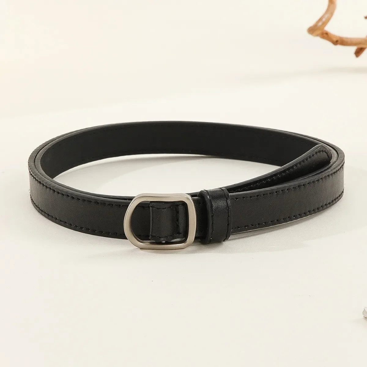 Casual Perforated PU Leather Belt – Simple Unisex Style for Jeans