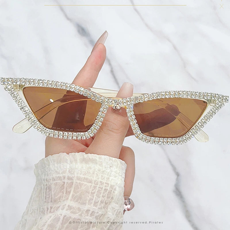 Diamond-Accent Cat Eye Sunglasses – Trendy Hip-Hop Style for Women