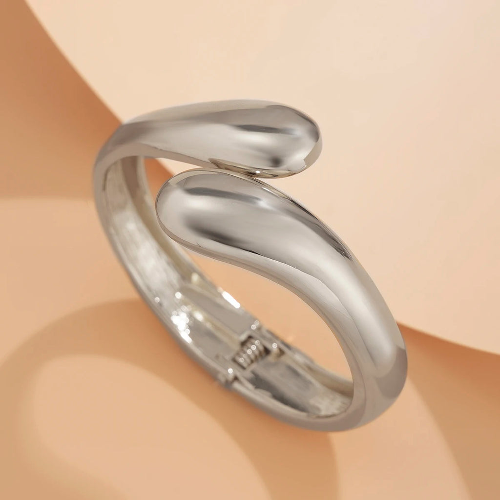 Ingemark Water Drop Bangles – Vintage Gold-Tone Punk Bracelets for Women & Men