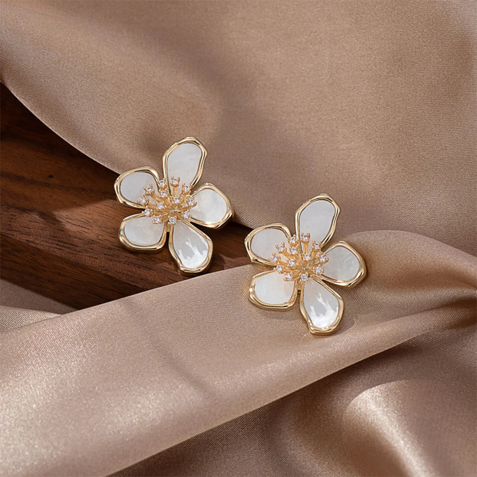 ZAKOL Crystal Flower Earrings – Sweet Korean-Style Gold Sparkle for Women & Girls