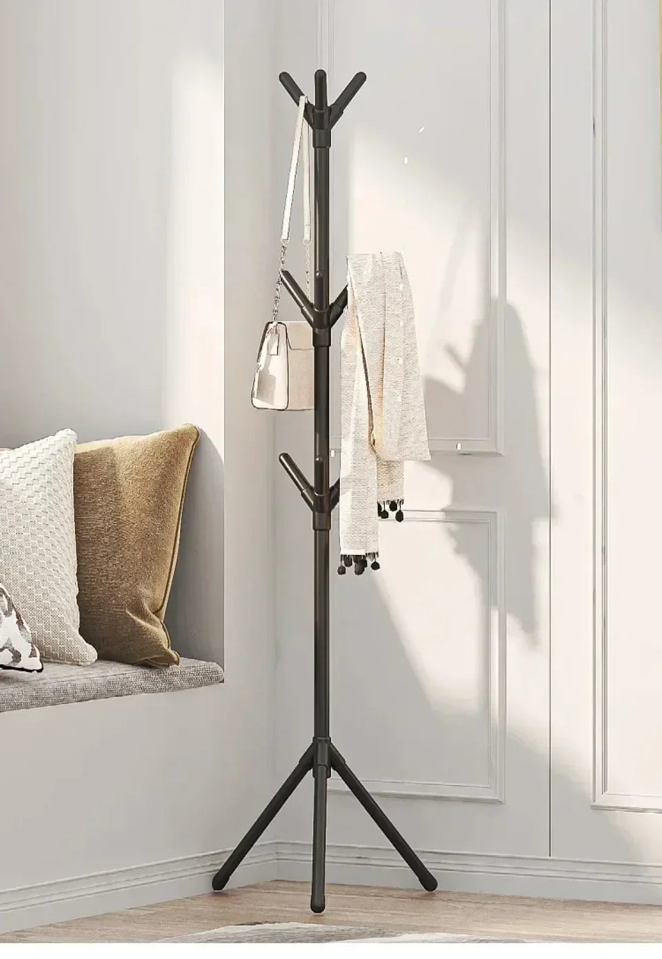 Tree Branch Coat Rack – Floor-Standing Clothes & Hat Holder for Bedroom or Entryway