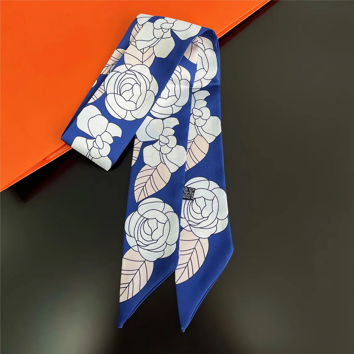Gorgeous Saddle Print Silk Scarf – Elegant 2023 Designer Style for Hair, Bags & Neck