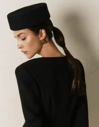 Vintage Wool Felt Beret – Elegant Hard-Top Pillbox Fedora for Weddings & Cocktail Parties