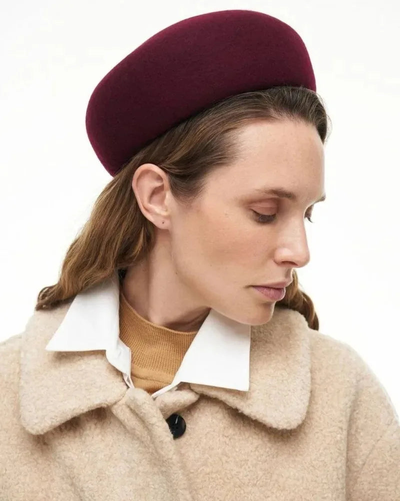 Vintage Wool Felt Beret – Elegant Hard-Top Pillbox Fedora for Weddings & Cocktail Parties