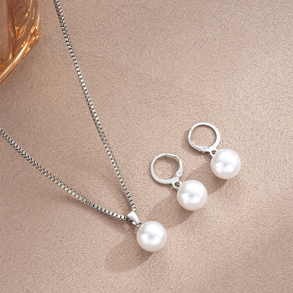 Fashion Pearl Jewelry Set – Simple Dainty Necklace & Dangle Earrings for Daily Wear or Parties
