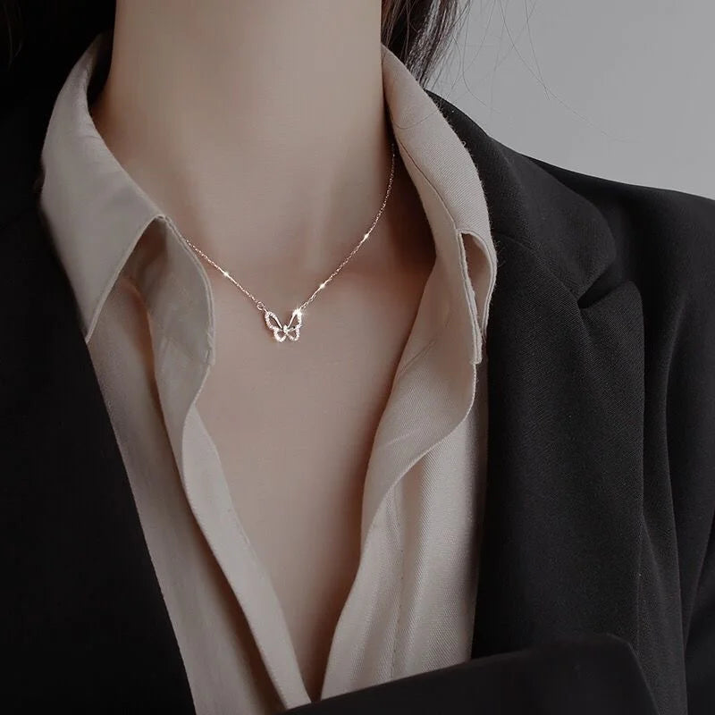 Hollow Crystal Butterfly Necklace – Elegant Classic Pendant for Women