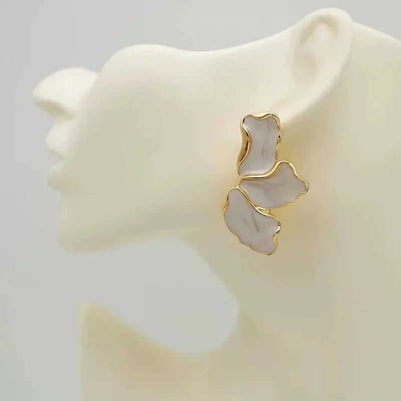 Irregular Cream Flower Earrings – High-Quality Gold Plated Statement Design for Women