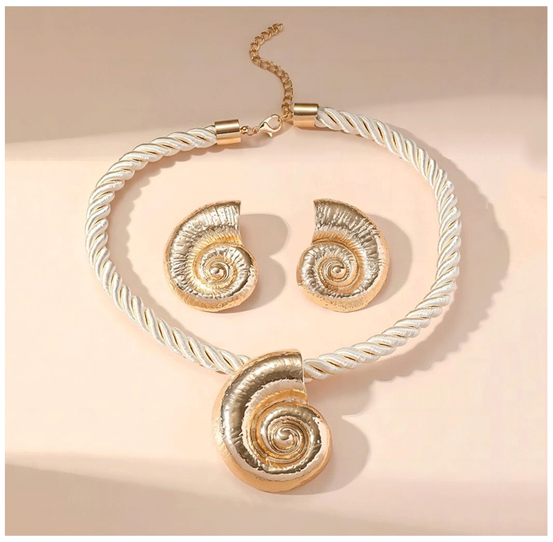 3-Piece Starfish Jewelry Set – Ocean Style Necklace & Statement Earrings for Parties