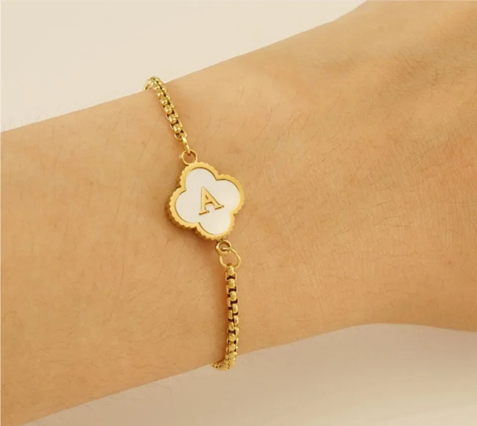 Mother of Pearl Initial Bracelet – A–Z Letter Clover Charm in Gold Stainless Steel